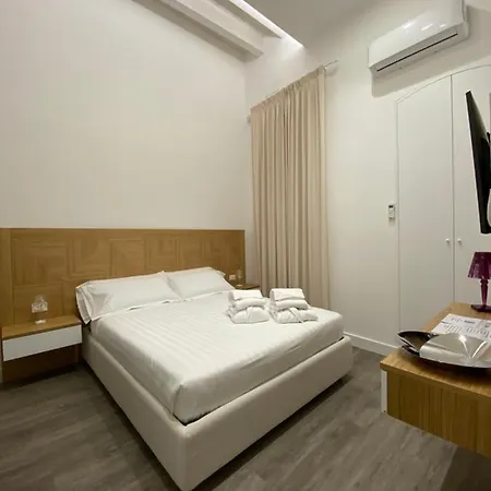 Star בית הארחה 4*